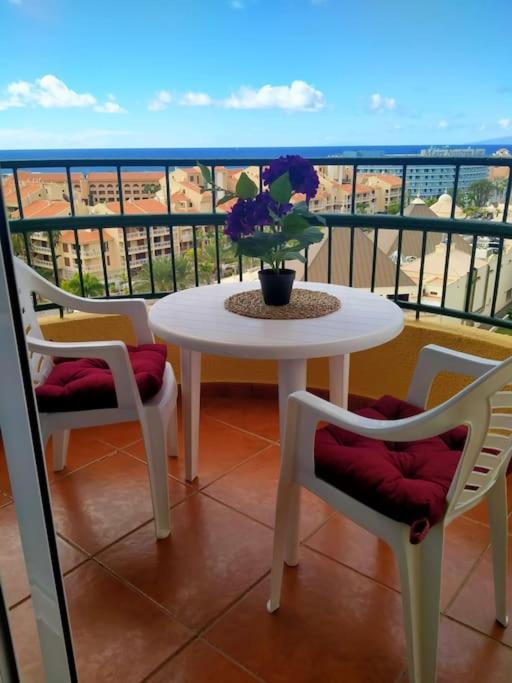 Apartamento Con Vistas Al Mar Арона Экстерьер фото
