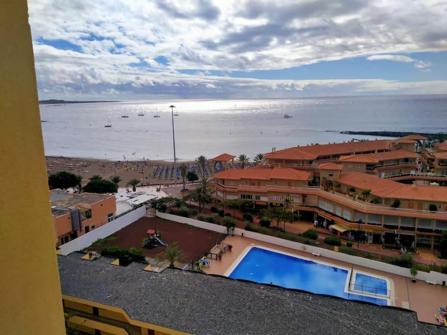 Apartamento Con Vistas Al Mar Арона Экстерьер фото